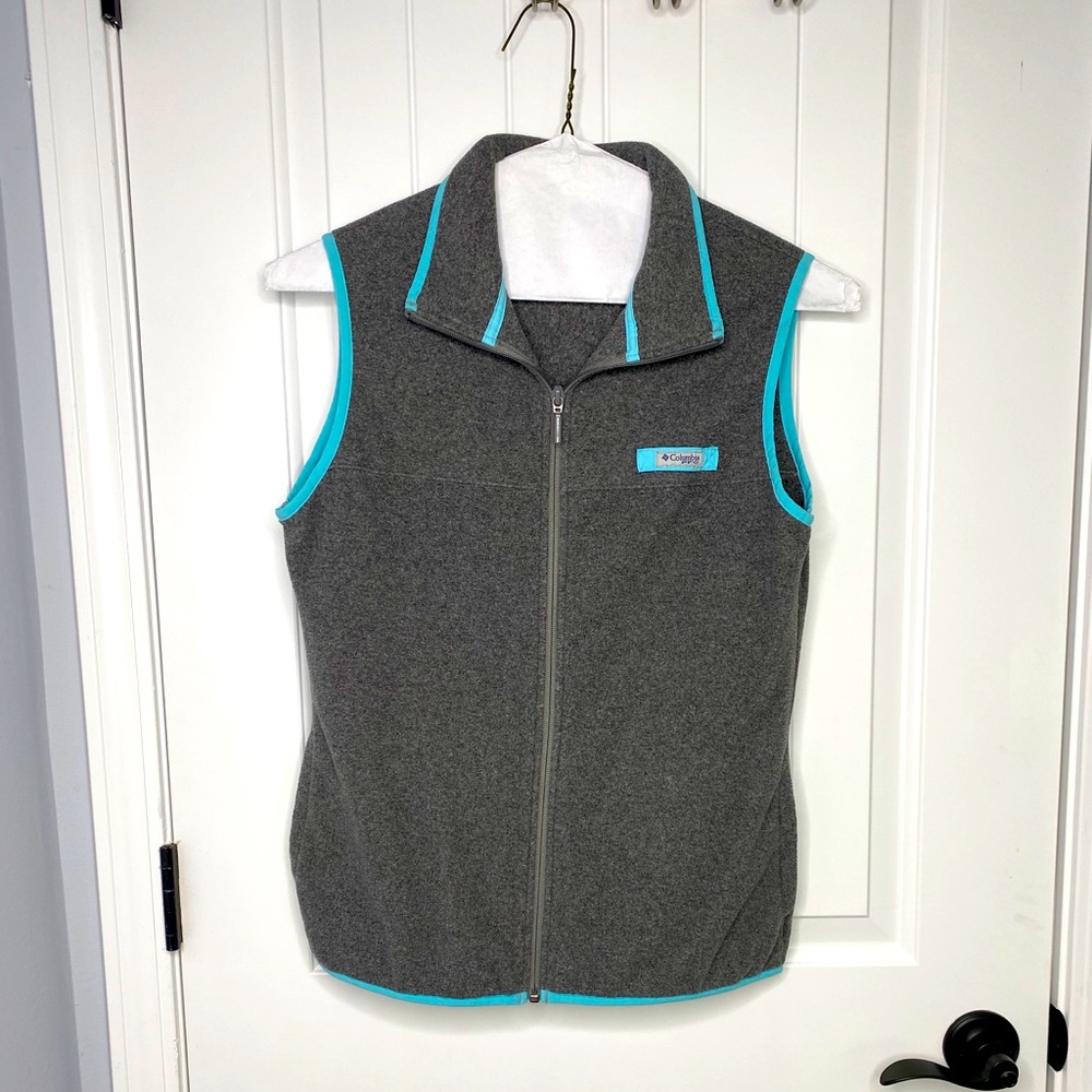 NEW W/O tag Columbia Womens Medium Fleece Vest PFG
